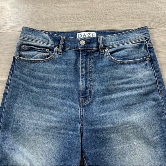 Daze High Rise Raw Hem Straight Leg Ankle Jeans - Picture 6 of 16